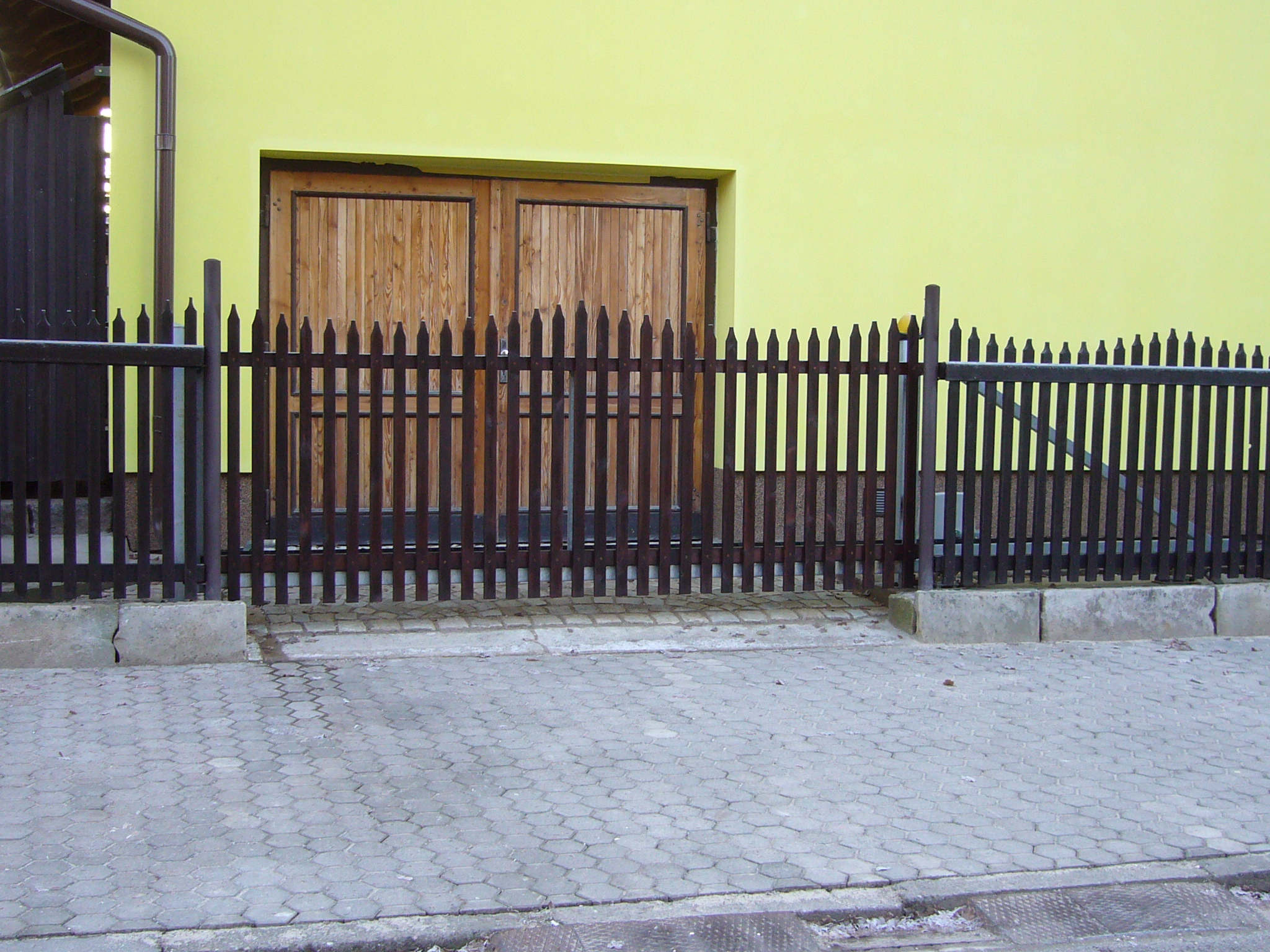 brána s výplní(dřevo)-Jaroměř